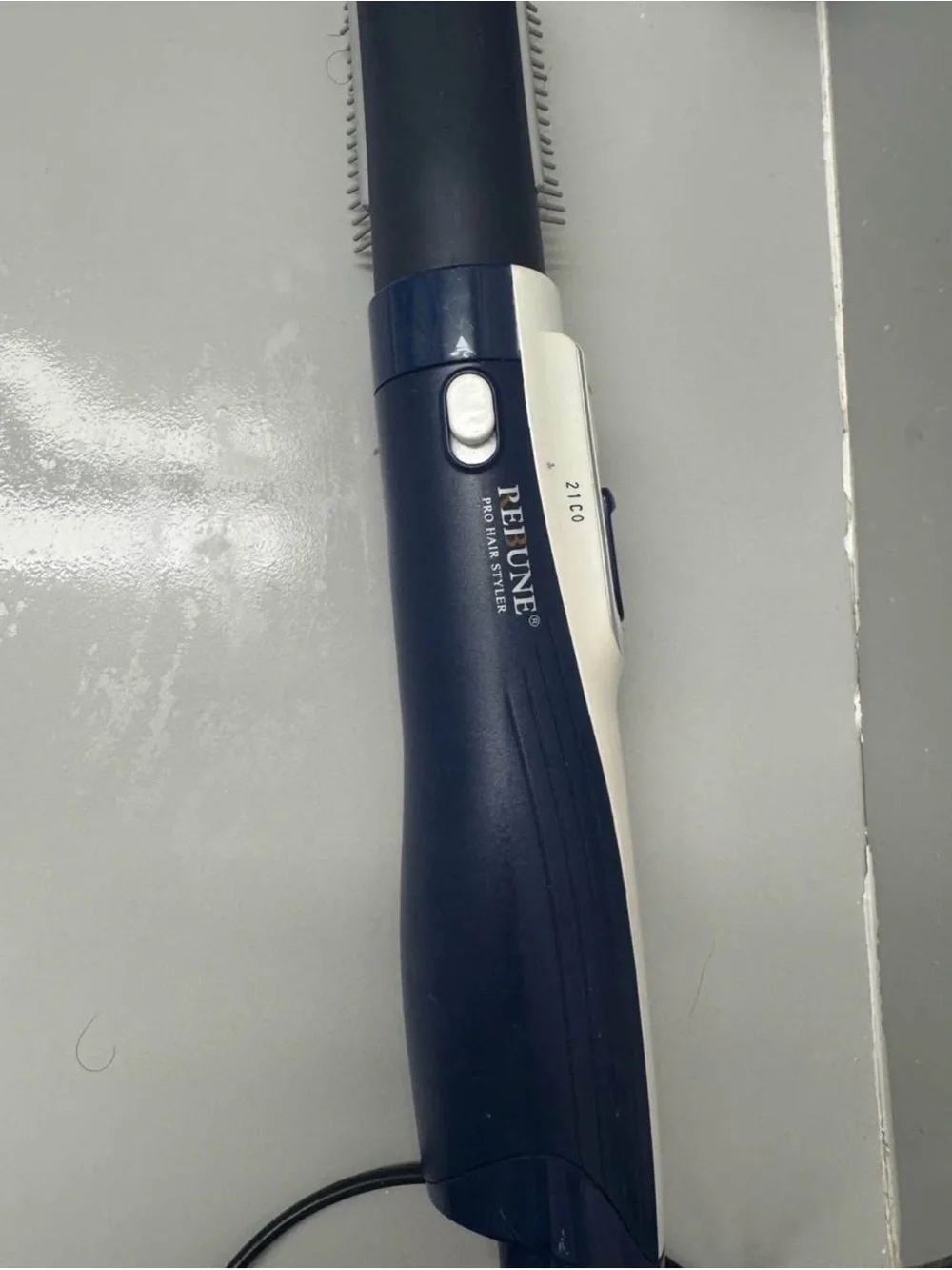 Dyson electric round